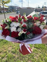 букет цветов алые паруса