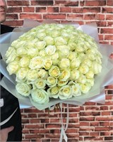 букет из 101 белой розы