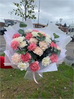 букет из диантусов микс